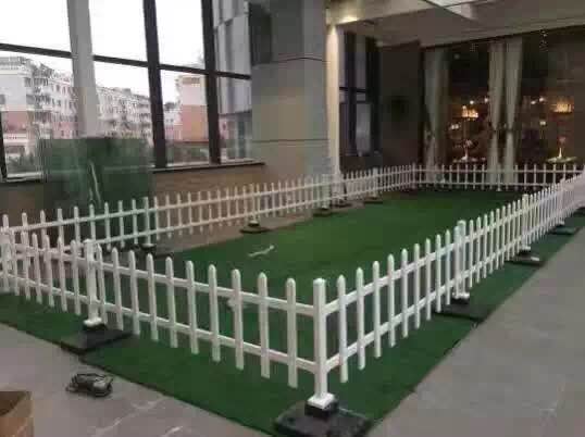 PVC社區(qū)圍增護欄